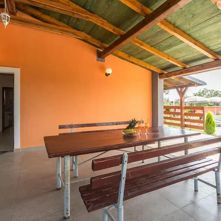 Cozy Sejdi With Private Pool In *